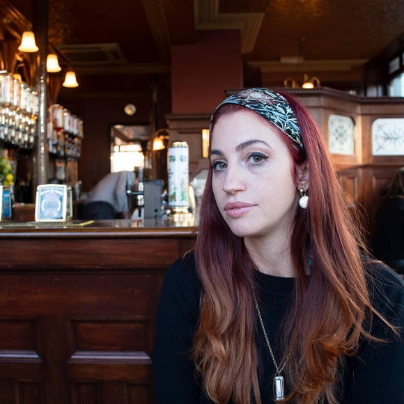 Meet your Posher, Christine - Picture 1 of 1